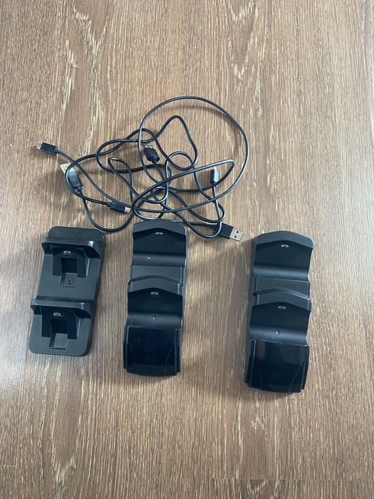 Док-станции для PlayStation 4