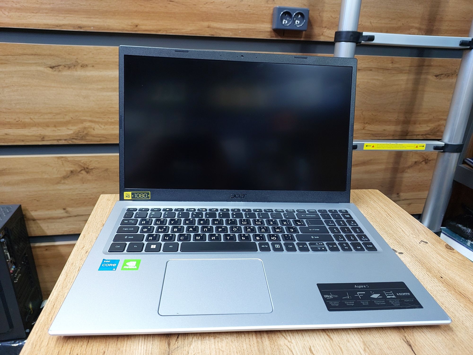 Acer i5 11- pokoleniya Nvidia 2gb videokarta
