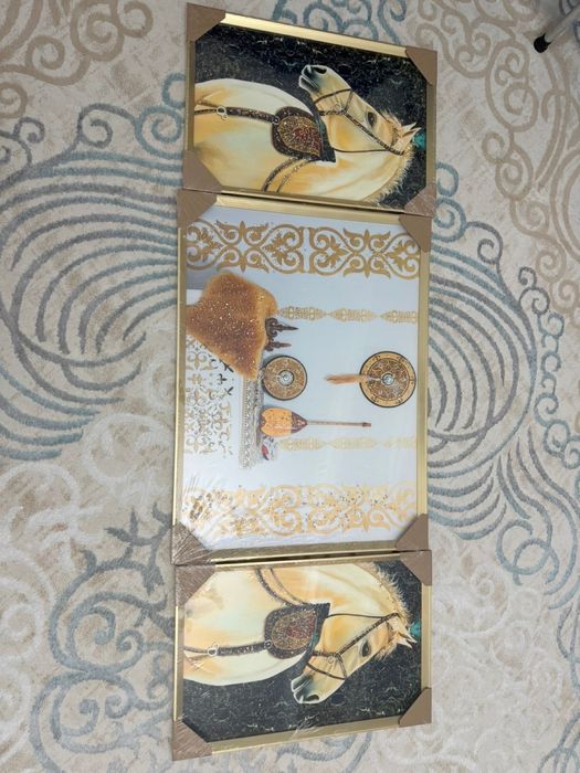 Продам новые картины все 3 шт