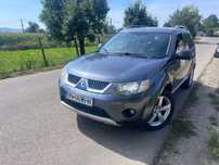 Vând Mitsubishi outlenter 2.0d