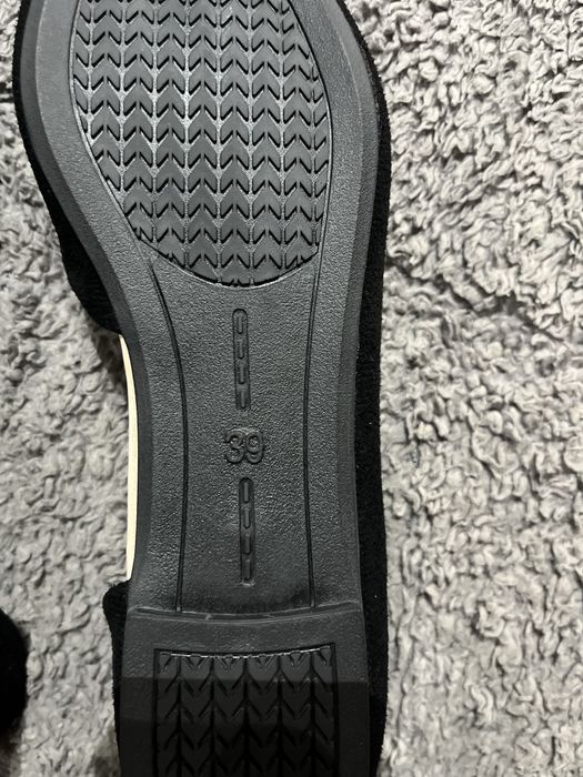 Ниски официални обувки