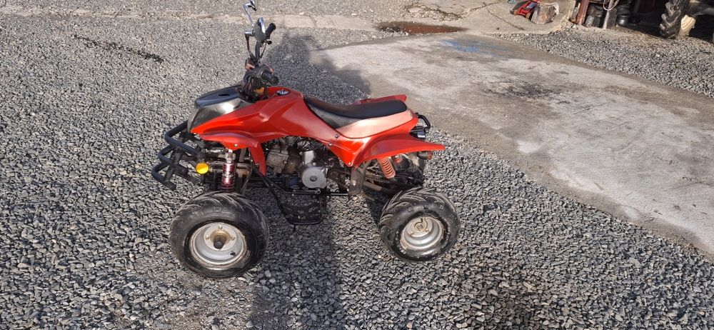 Vând atv de 125cc semi automat