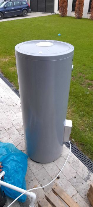 Boiler Ferroli 200 l cu două serpentine Ecounit HP