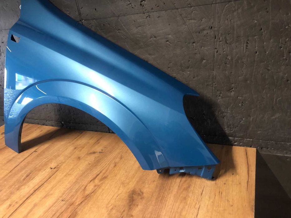 Aripa Fata Dreapta Opel Astra H 2004-2009 (Z20N (Albastru))