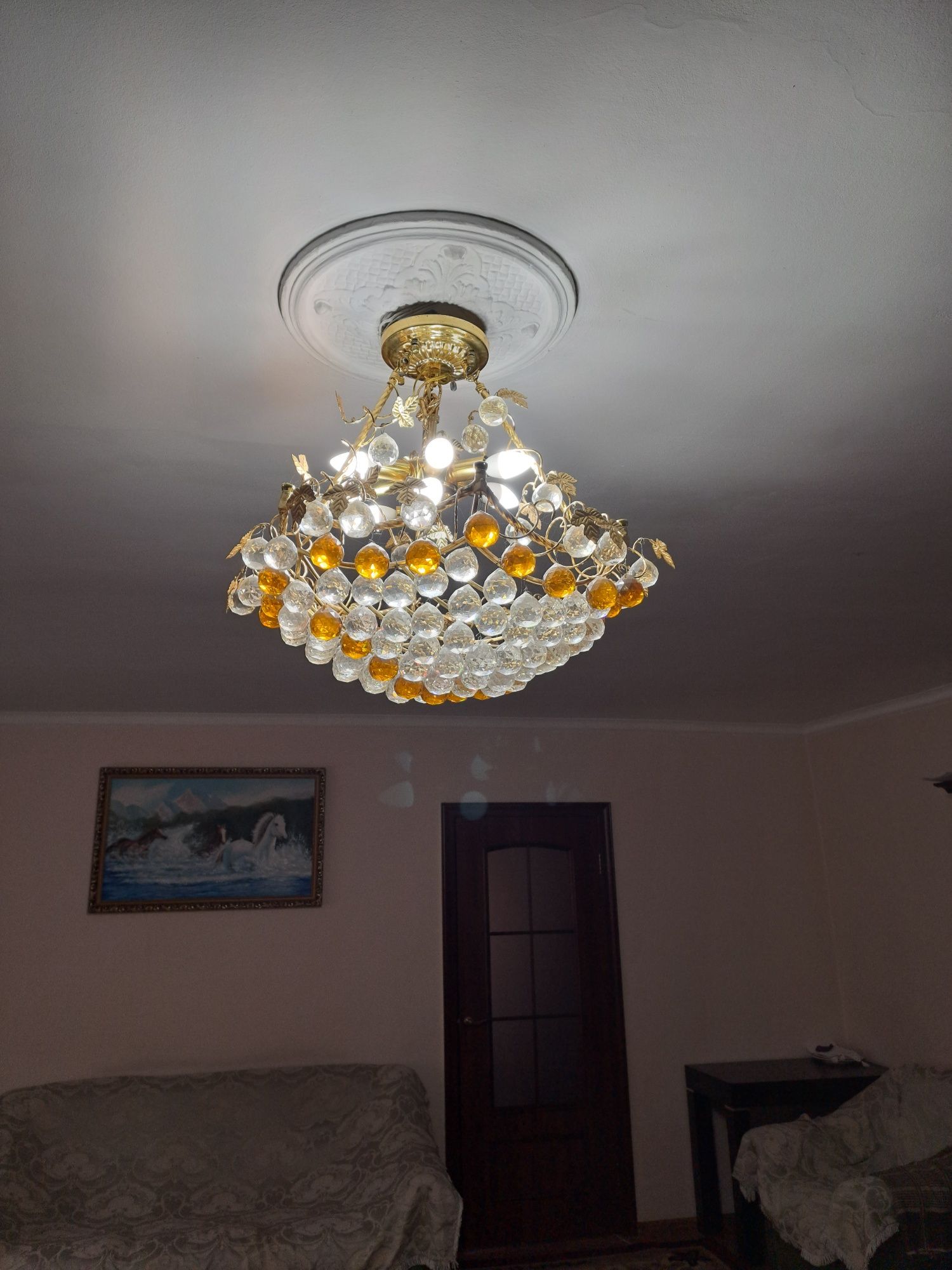 Люстра потолочная