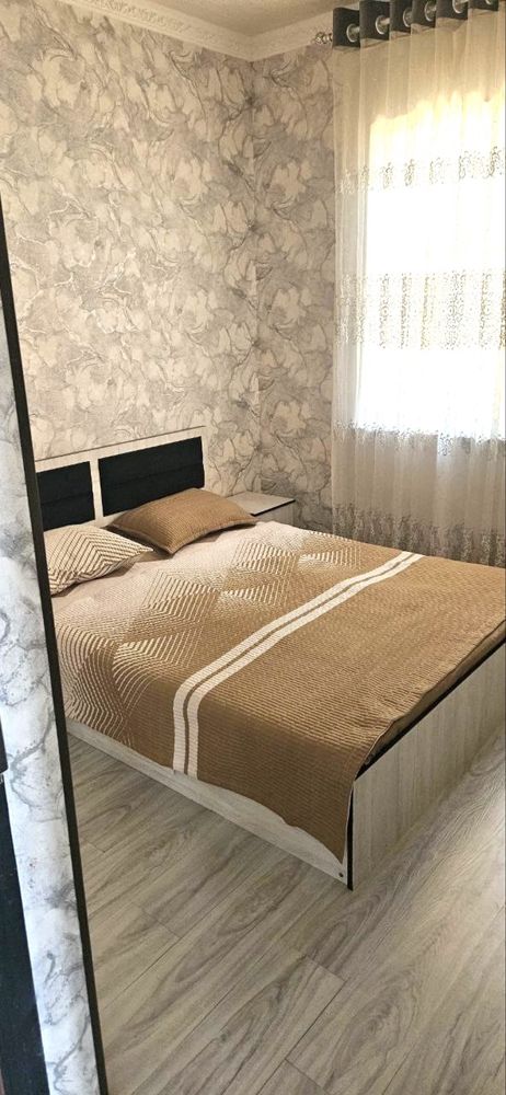 Oqtosh Dacha, Oilaviy pokiza joy