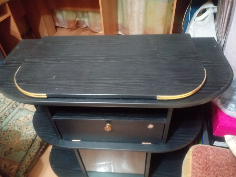 Продам подставку черное дерево.