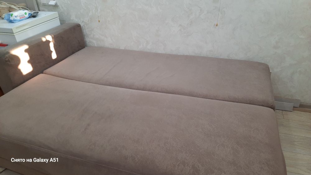 Продам двухместный диван