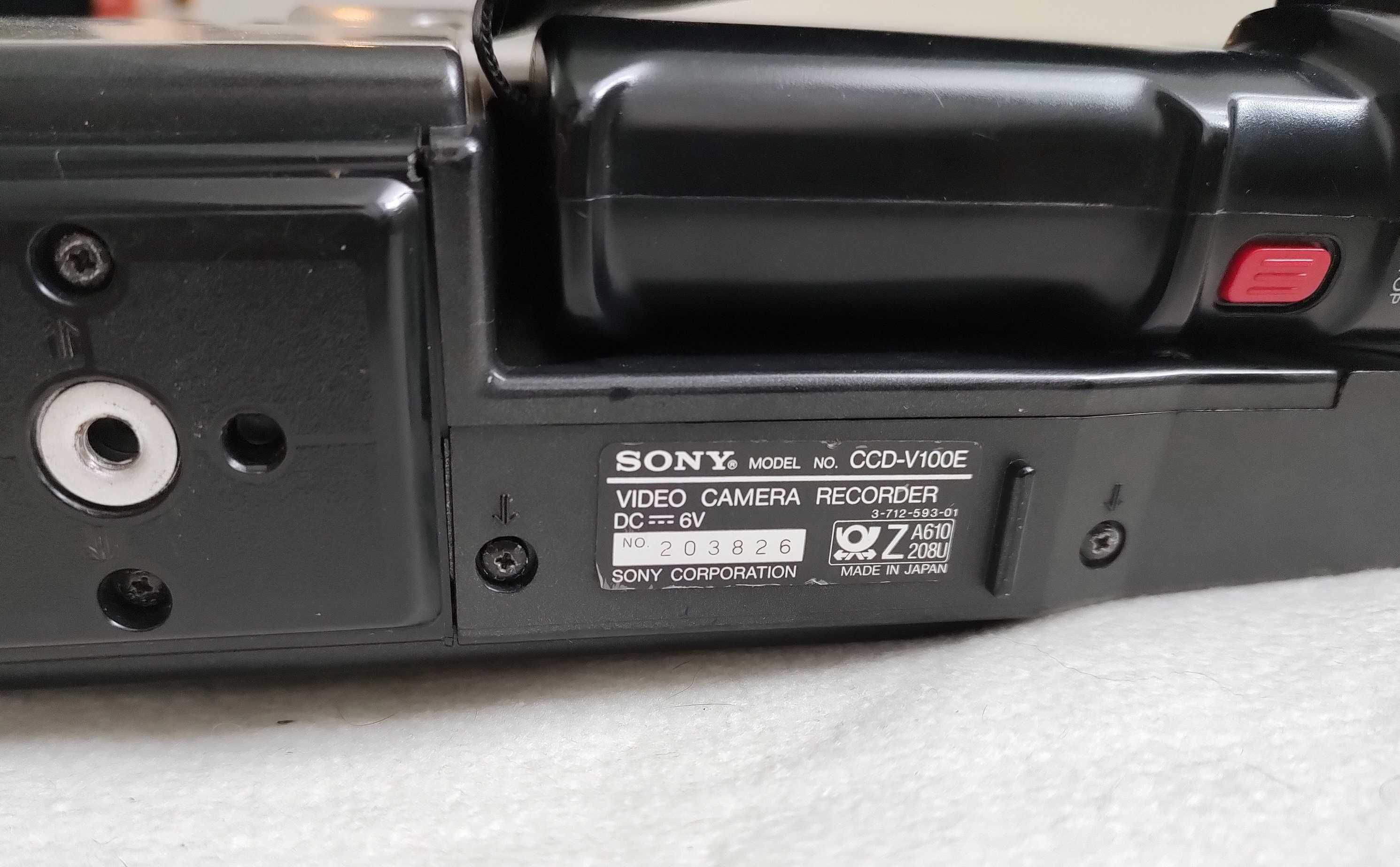 Camera video Sony CCD-V100E Video 8 Pro - colectie - vintage anii 80