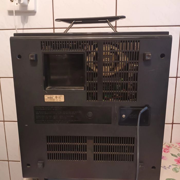 Magnetofon Tesla b115