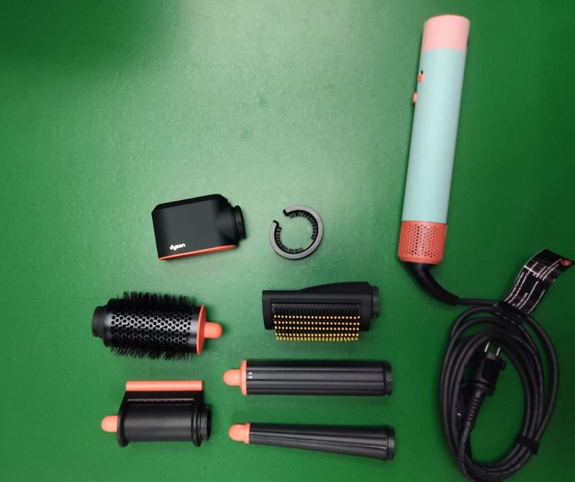 Dyson AirWrap I.D.
