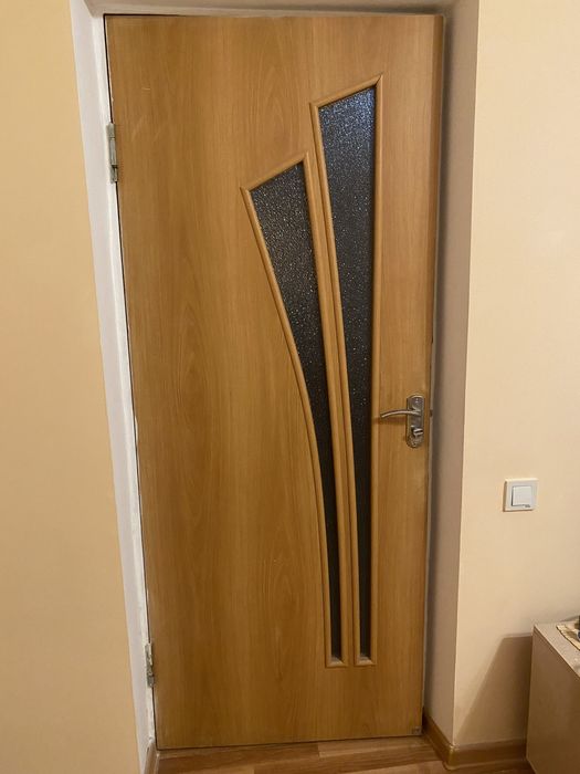 Продается межкомнатная дверь, состояние хорошее