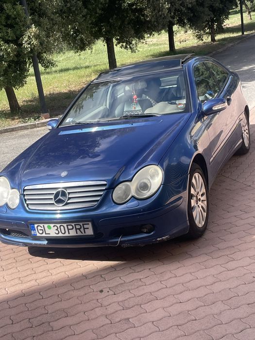 Mercedes C coupe 220