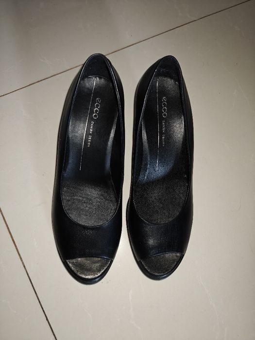 Pantofi Eccco Dama mărimea 37 și 39