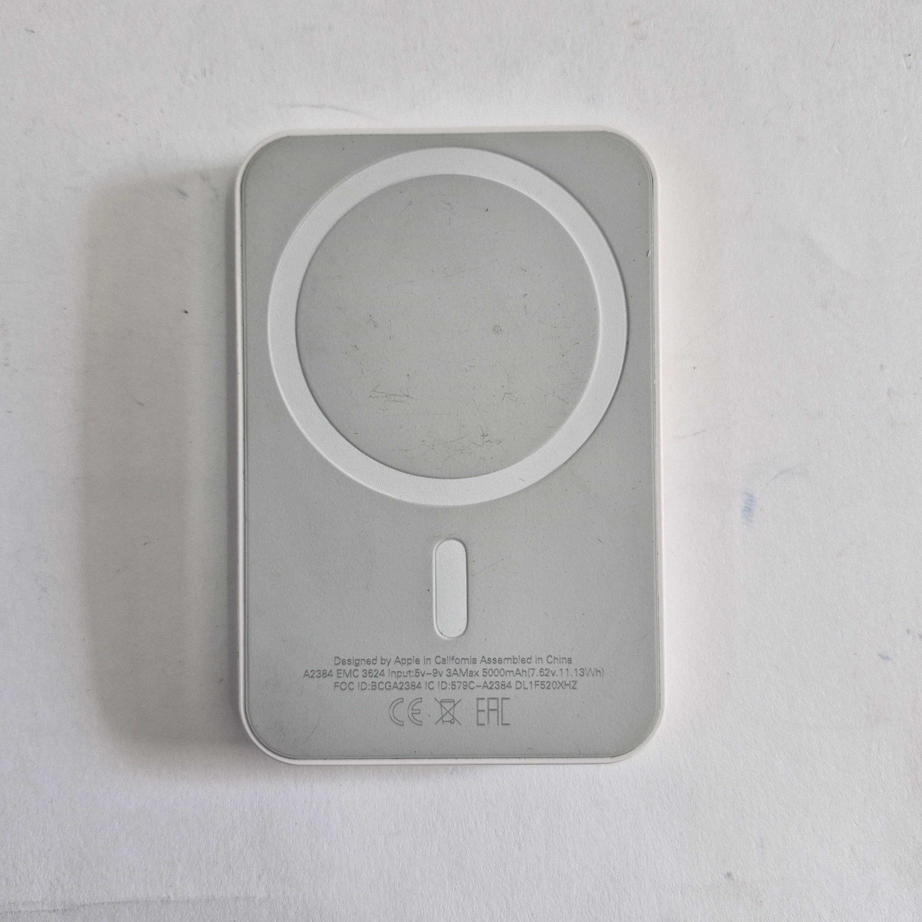 Liquid Money vinde - Baterie externa APPLE MagSafe Battery Pack