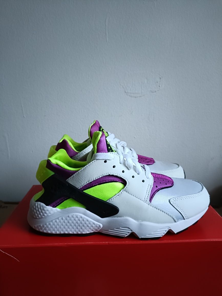 Nike Air Huarache номер 35,35.5, 36, 36.5, 37, 37.5, 38