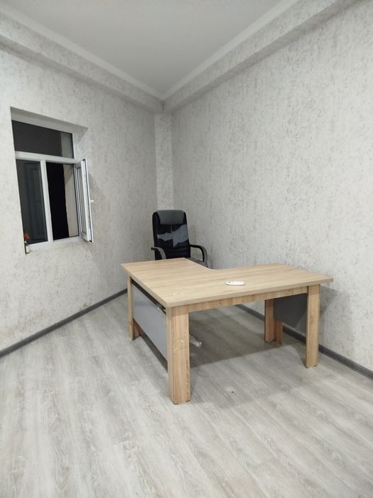 Кабинет 34м² Чиланзар 24 депо Молл с мебелью 24/7 с юр адресом