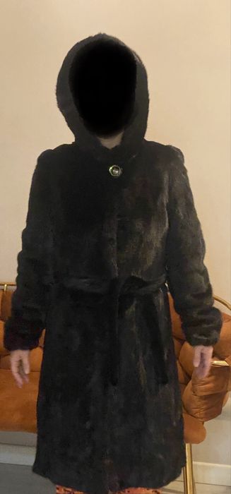 Шуба норковая черная