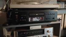Denon DVD-5900 Blu-Ray player