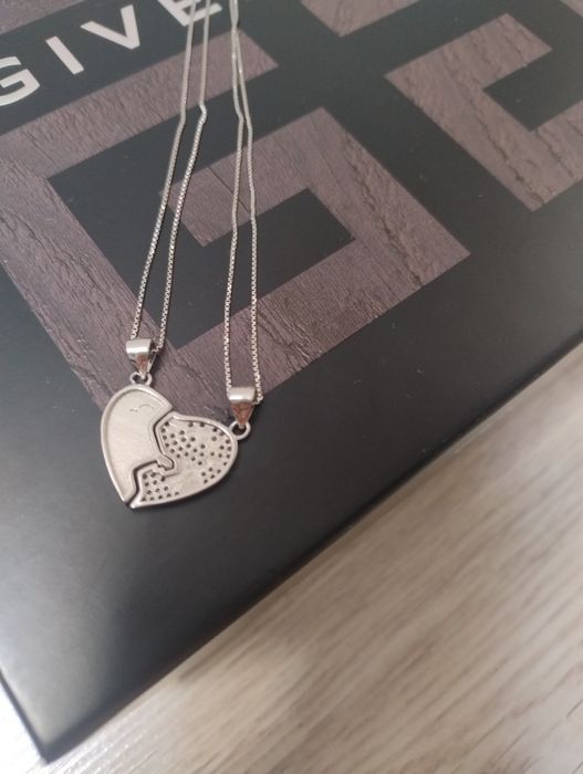 Set 2 lantisoare argint cu pandantiv 2 inimi