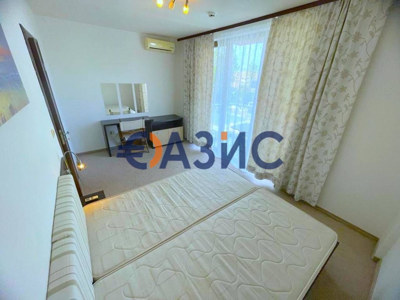 Апартамент с 1 спалня в Тарсис,Слънчев бряг,България-67 кв. м. 69500