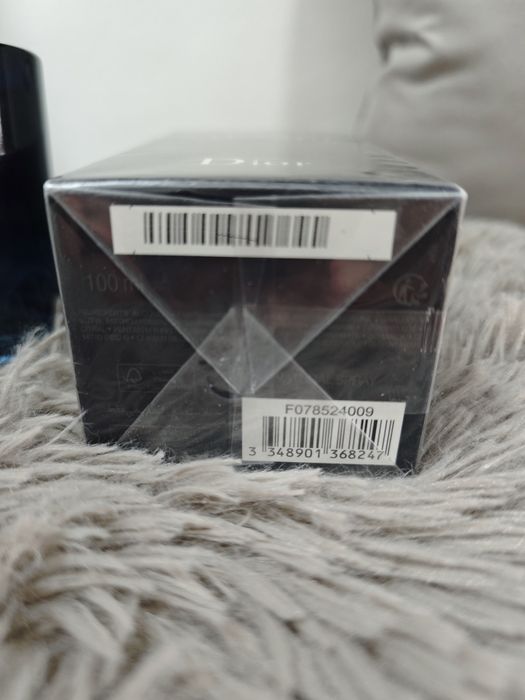 Dior Sauvage Eau de Parfum 100 мл – Нов и Оригинален + Партиден номер