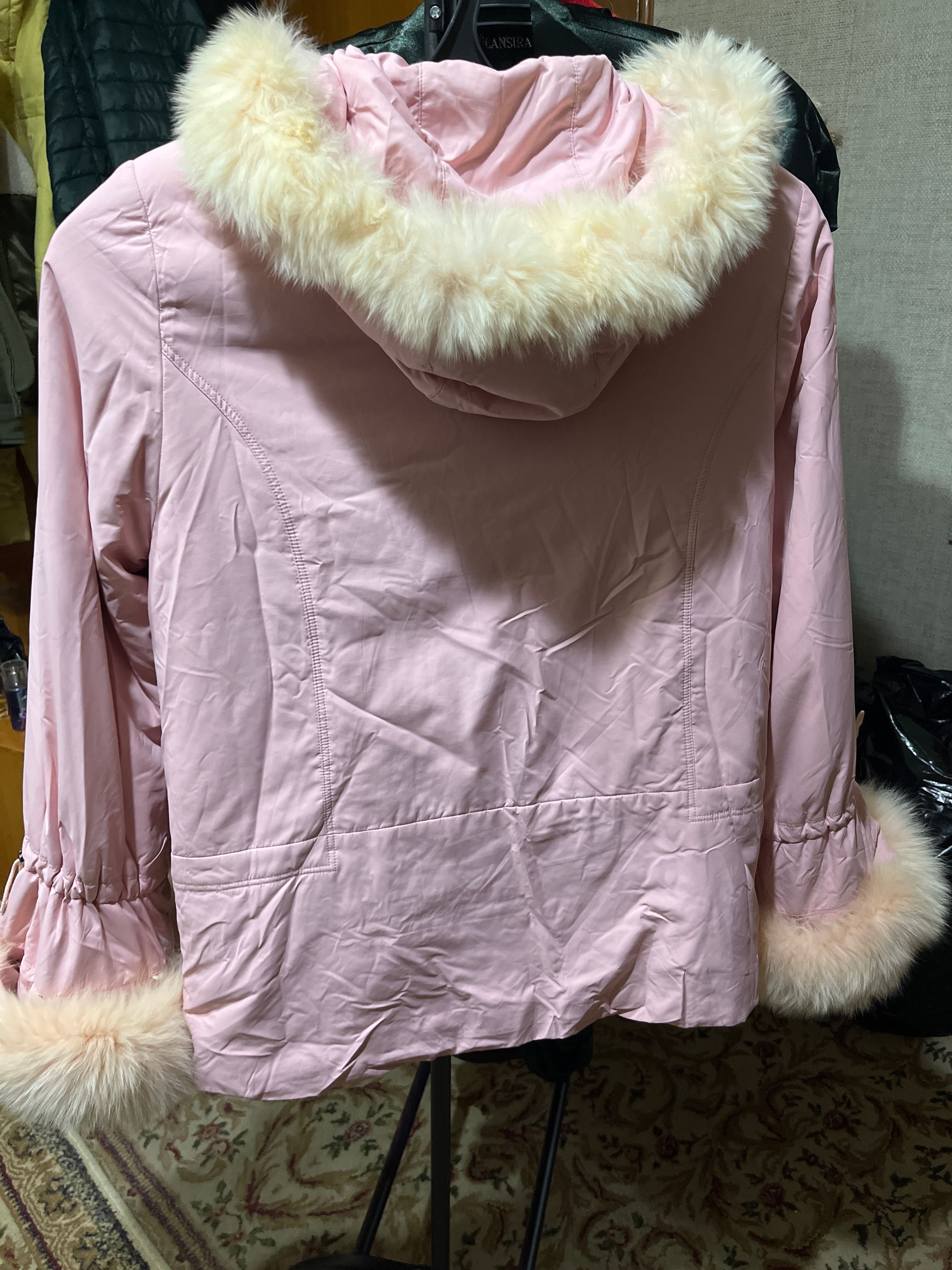Куртка зимняя розовая б/у