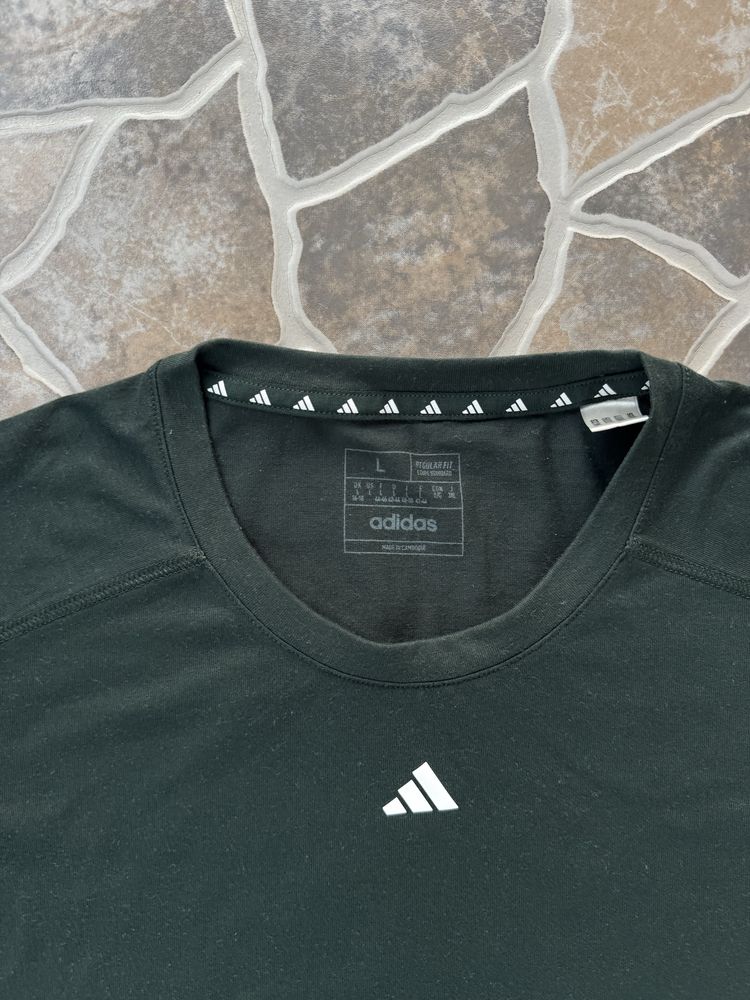 Дамска тениска Adidas