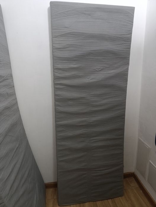 Матрак двулицев от полиетерна пяна с калъф