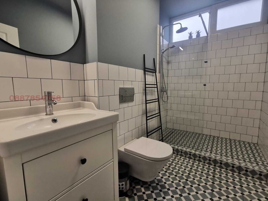 Дава се под наем Тристаен апартамент в Пловдив, Кършияка - 89 кв.м за 663 € - Снимка #8