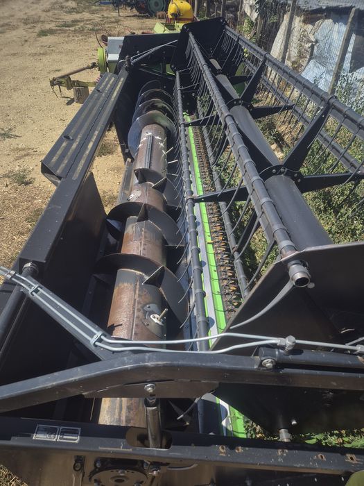 Vând combina deutz fahr 6040