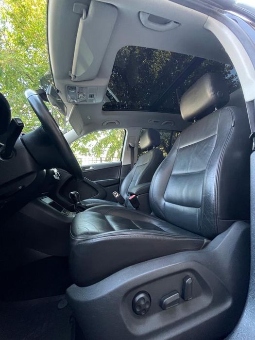 Volkswagen Tiguan 4x4 DSG II 7 trepte 2.0TDI Full Option Vw