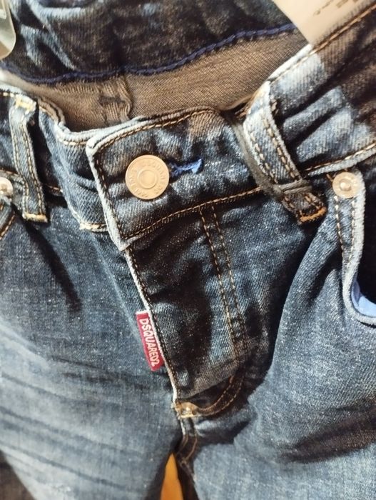 Blugi oferta 2 perechi mărime 44.