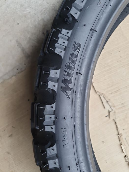 Anvelopa Moto Mitas 120/70 B19 Enduro impecabilă