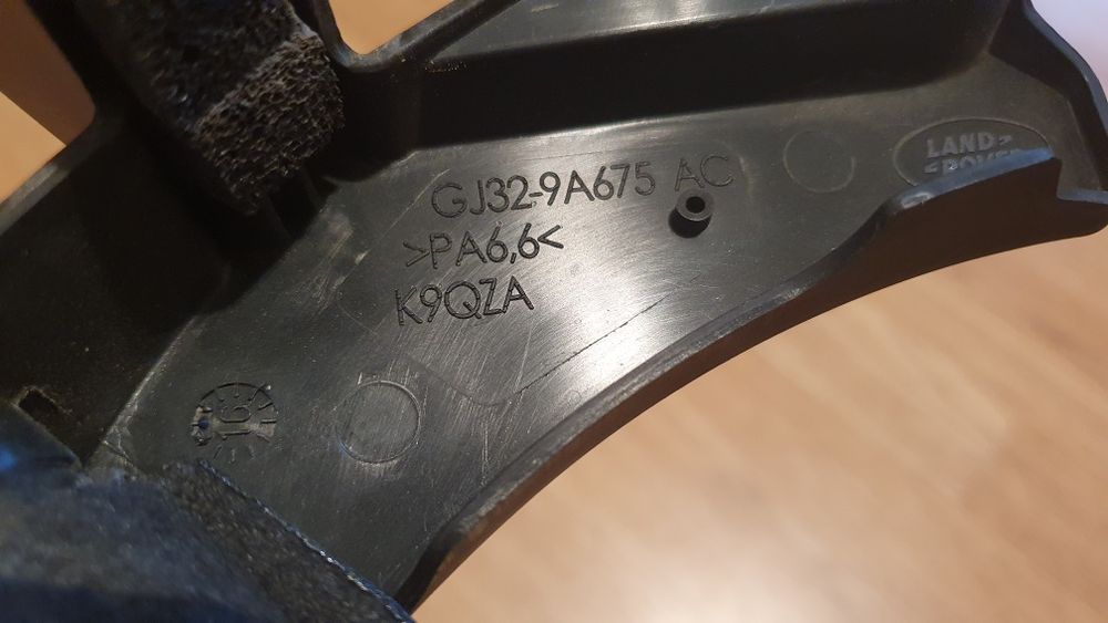 Priza aer tub admisie filtru Range Rover Evoque