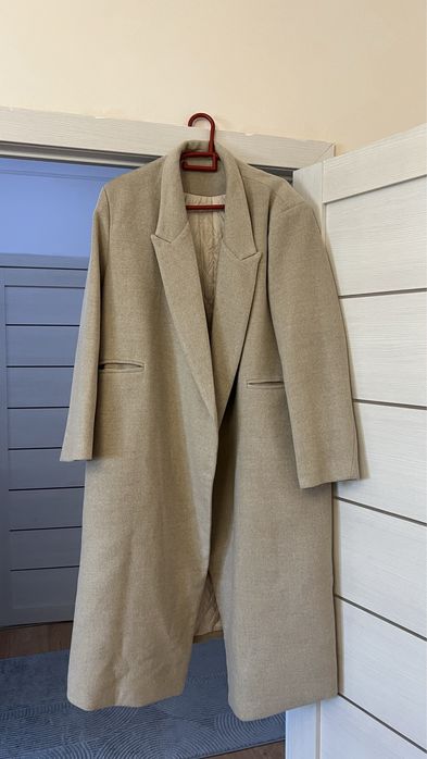 продам пальто 50-52 размера