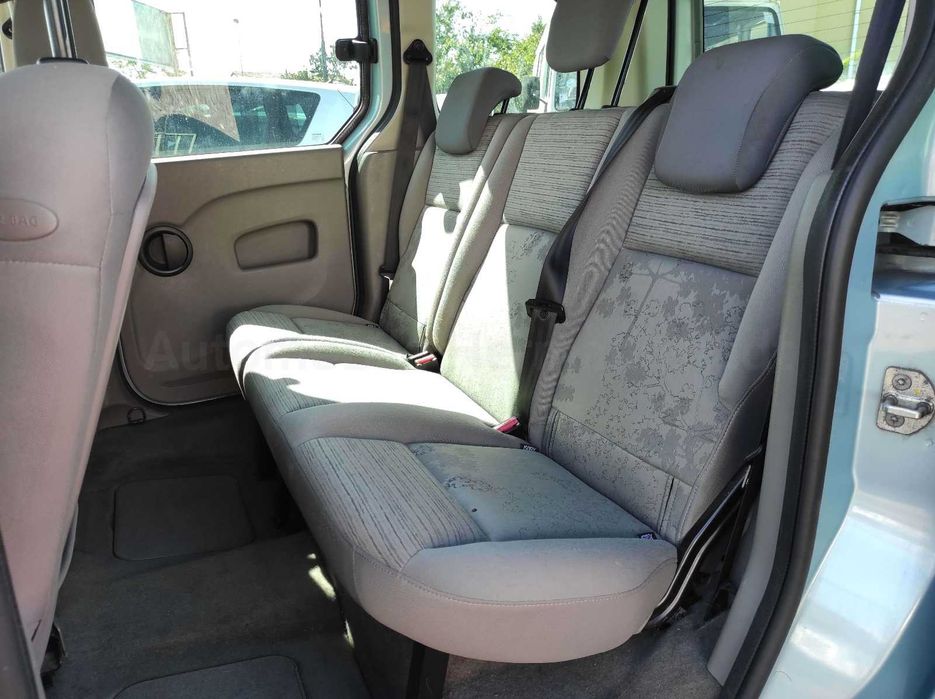 Renault Kangoo Autoturism 5 locuri 1.6 i Clima Privilege Inmatriculat.