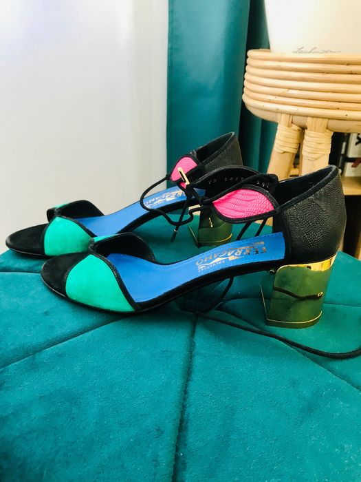 Sandale de piele Salvatore Ferragamo, marimea 35 1/2