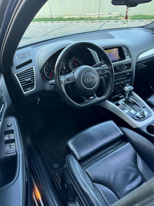 Ocazie AUDI Q5 Tdi Quattro + cauciucuri de iarna