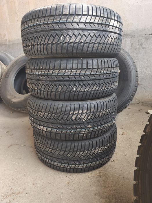 Продавам зимни гуми Continental AO 285/40/22