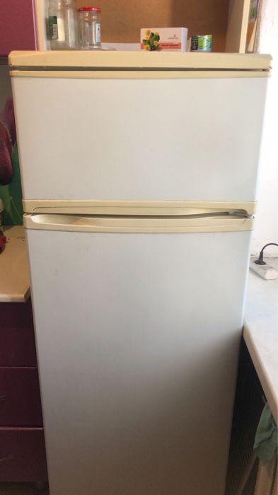 Холодильник на запчасти