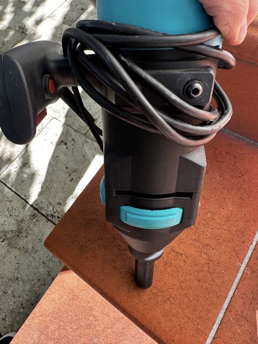 Malaxor Collomix mix 1300 si Hitachi Hikoki  UM16 vst2