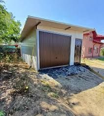 Garaj metalic din panouri sandwich 3.5 x 7.2m