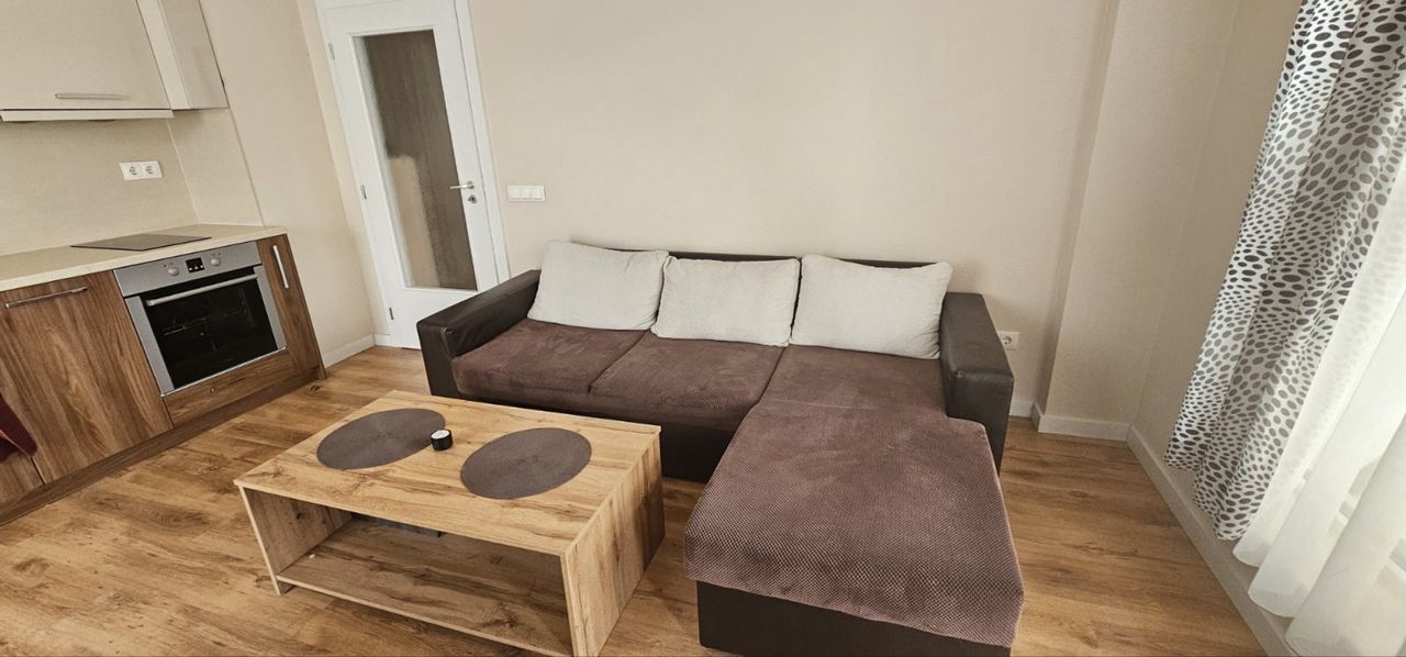 Дава се под наем Двустаен апартамент в София, Дружба 2 - 66 кв.м за 576.3 € - Снимка #2