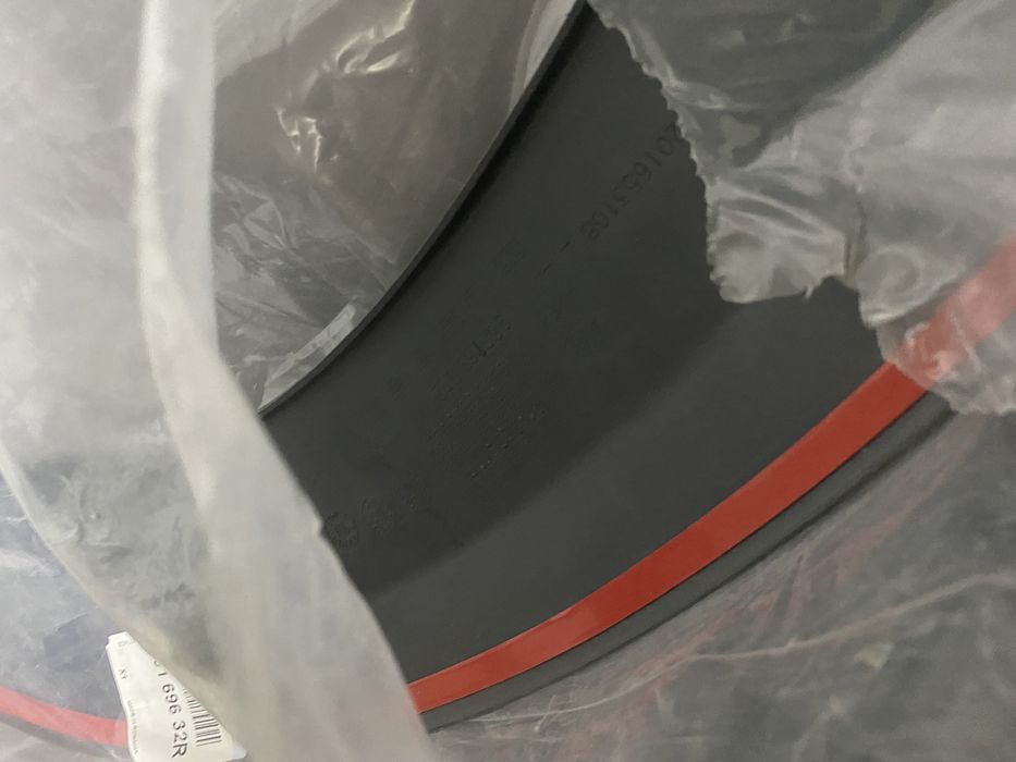 Ornamente aripa si bara dreapta fata protectie Dacia Duster 2010-2018