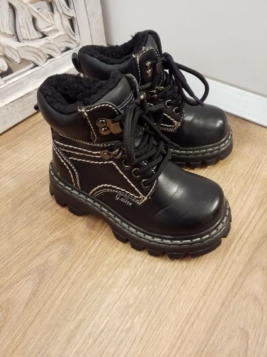 Ghete îmblănite marime 26. Impecabile.