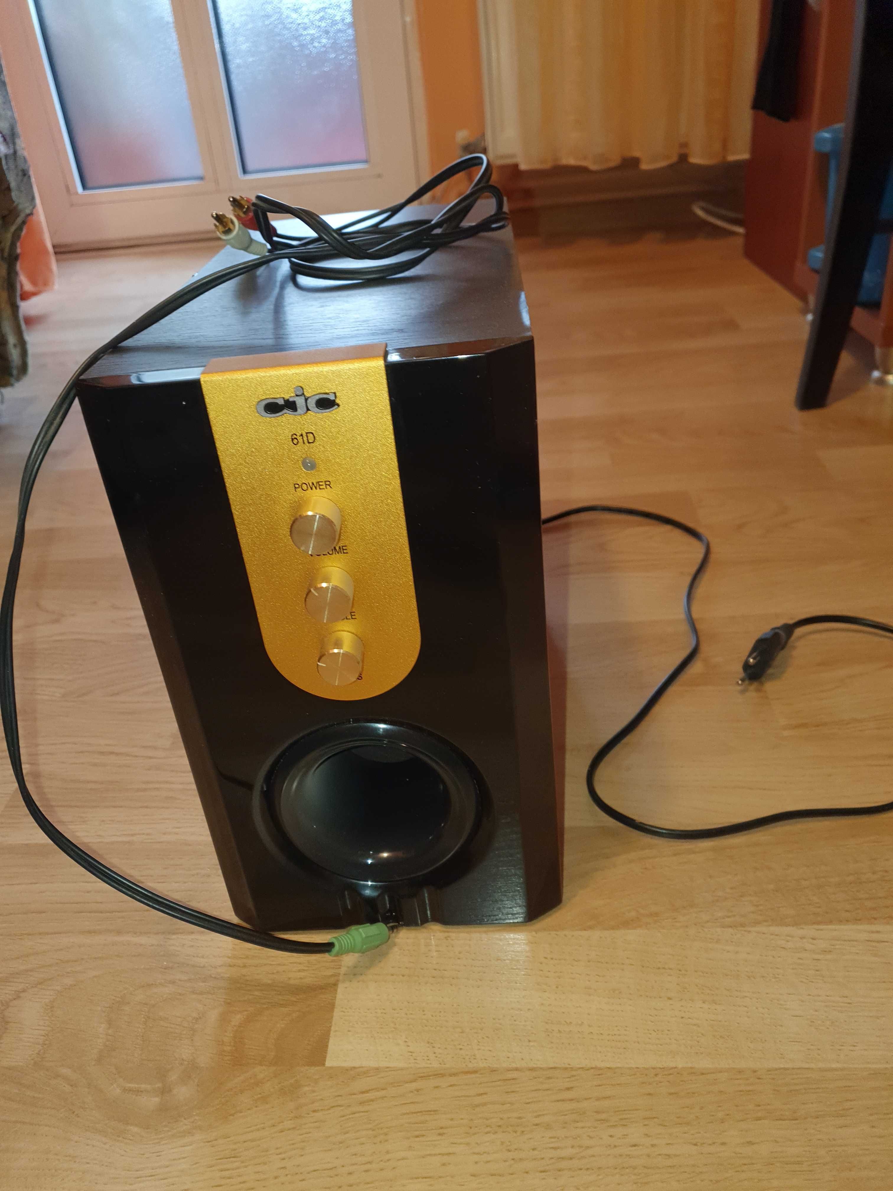 Sistem audio 2.1 cjc negru-auriu