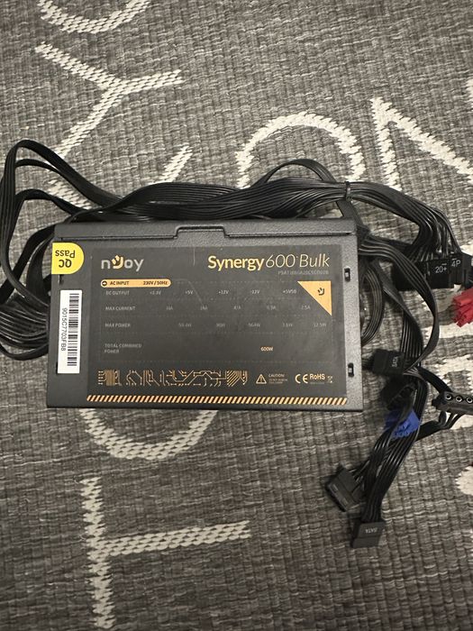 Sursa PC nJoy Synergy 600 80+