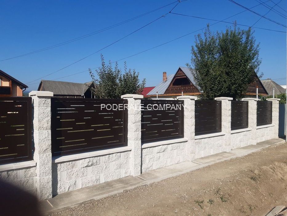 Vând garduri din jaluzele din sipca metalica