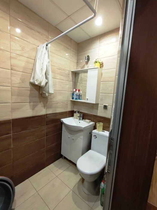 Продава се Двустаен апартамент в Варна, Автогара - 41 кв.м за 2025 €/кв.м - Снимка #6